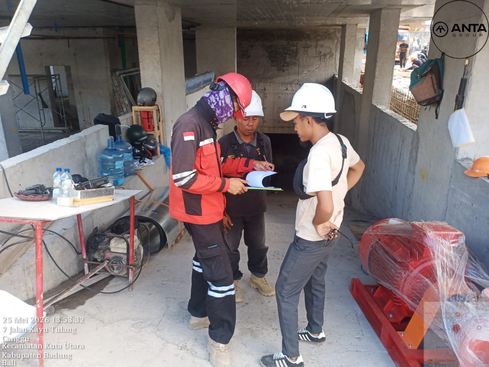 HSE Committee Meeting with Security and Foreman
